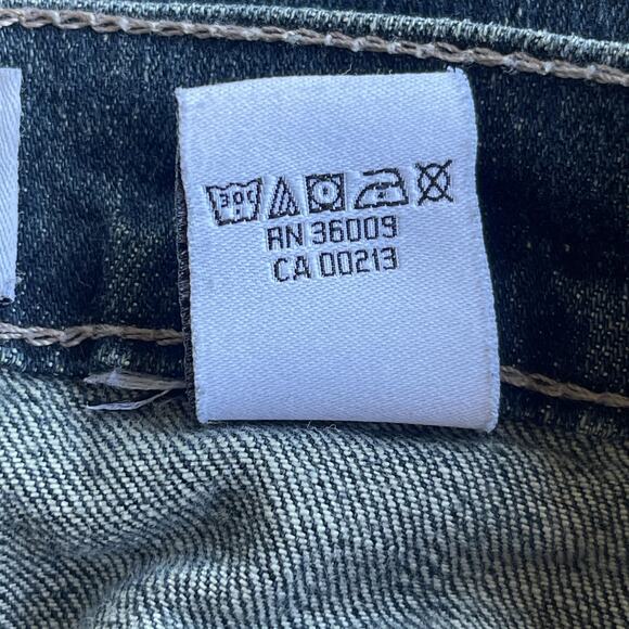 Calvin Klein Jeans Womens 12 Blue Cuffed Cropped Jean Faded Wash WG24D20 Stretch - Picture 4 of 13